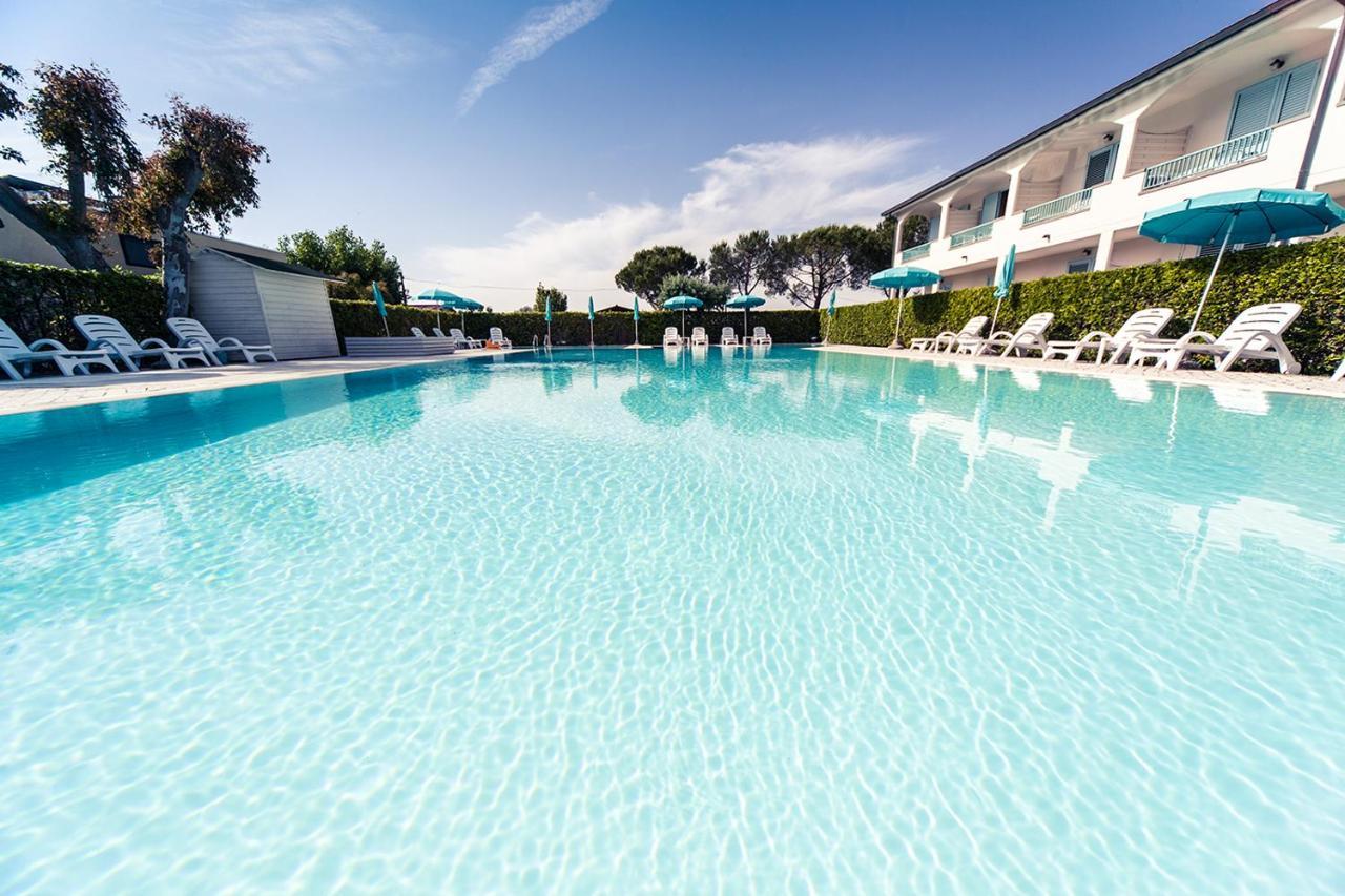 Apartments In Residence In Vada With Swimming Pool 450 Meters From The Sea Exteriér fotografie