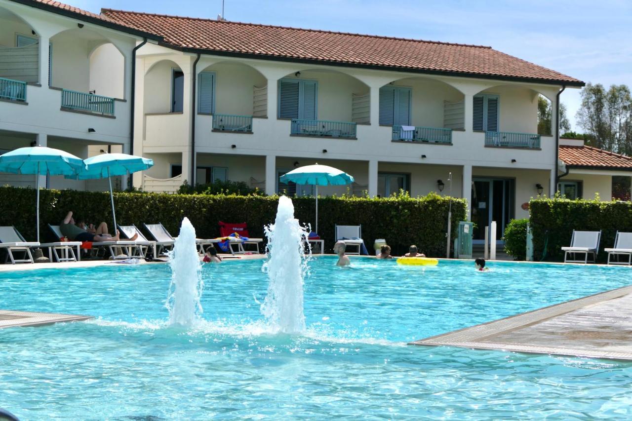 Apartments In Residence In Vada With Swimming Pool 450 Meters From The Sea Exteriér fotografie